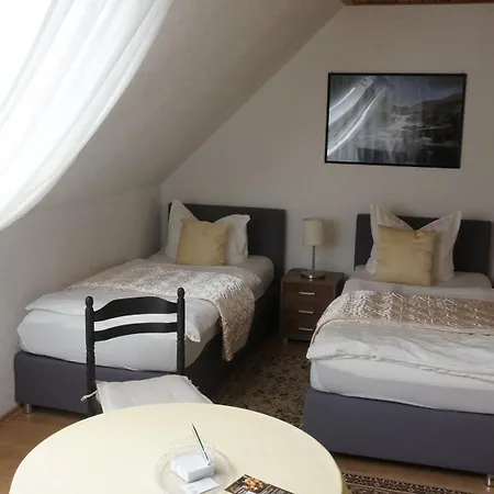 Und Restaurant Haus Steffens Bei Calpas 3*