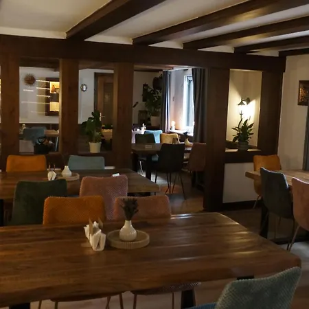 Und Restaurant Haus Steffens Bei Calpas מלון איטורף