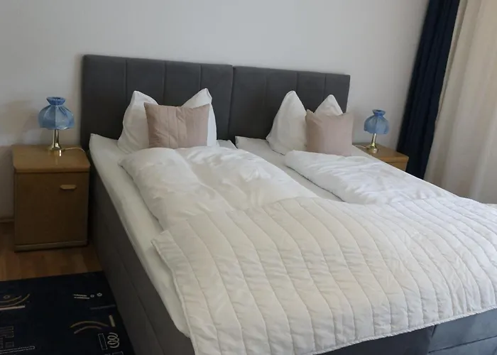 Hotel Und Restaurant Haus Steffens Bei Calpas 3*