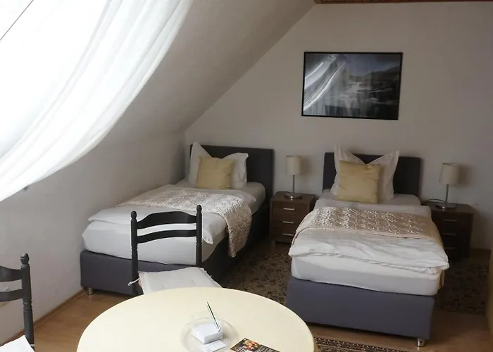 Und Restaurant Haus Steffens Bei Calpas 3*