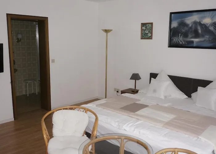 Hotel Und Restaurant Haus Steffens Bei Calpas