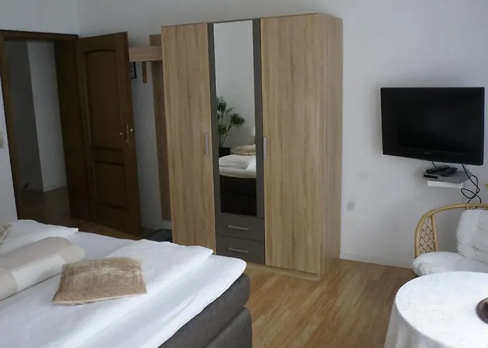 Hotel Und Restaurant Haus Steffens Bei Calpas Eitorf