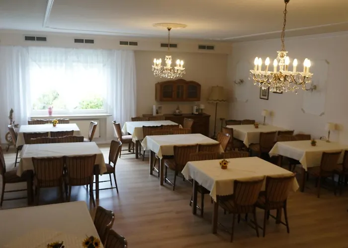 Hotel Und Restaurant Haus Steffens Bei Calpas 3*