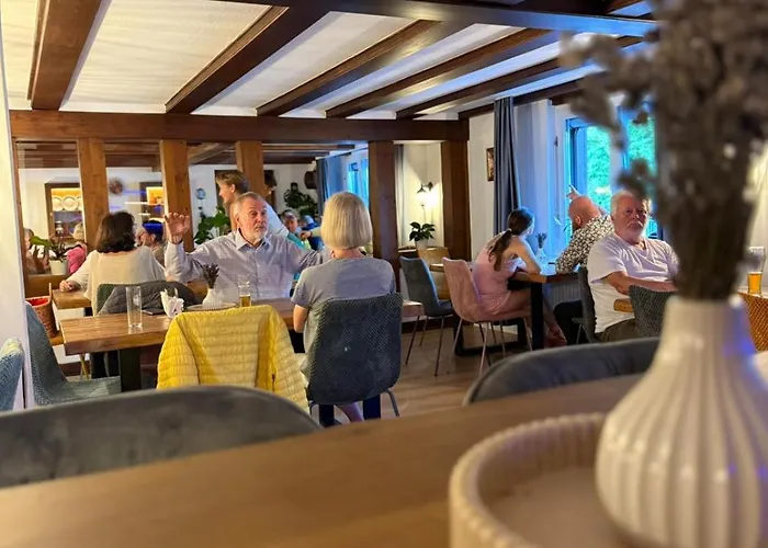 Und Restaurant Haus Steffens Bei Calpas Hotel